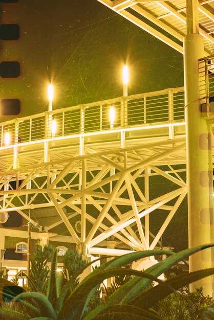 Установка и обслуживание люминесцентных светильников